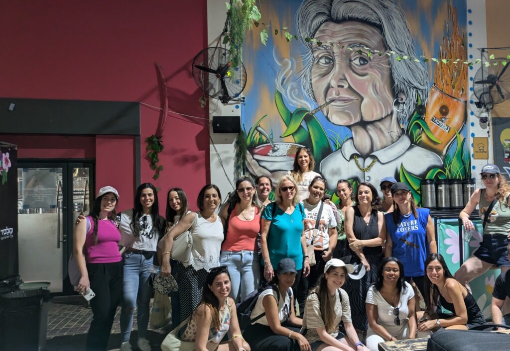 סיור נשים אומנות רחוב ותרבות מקומית